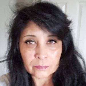 Meet your Posher, Brenda